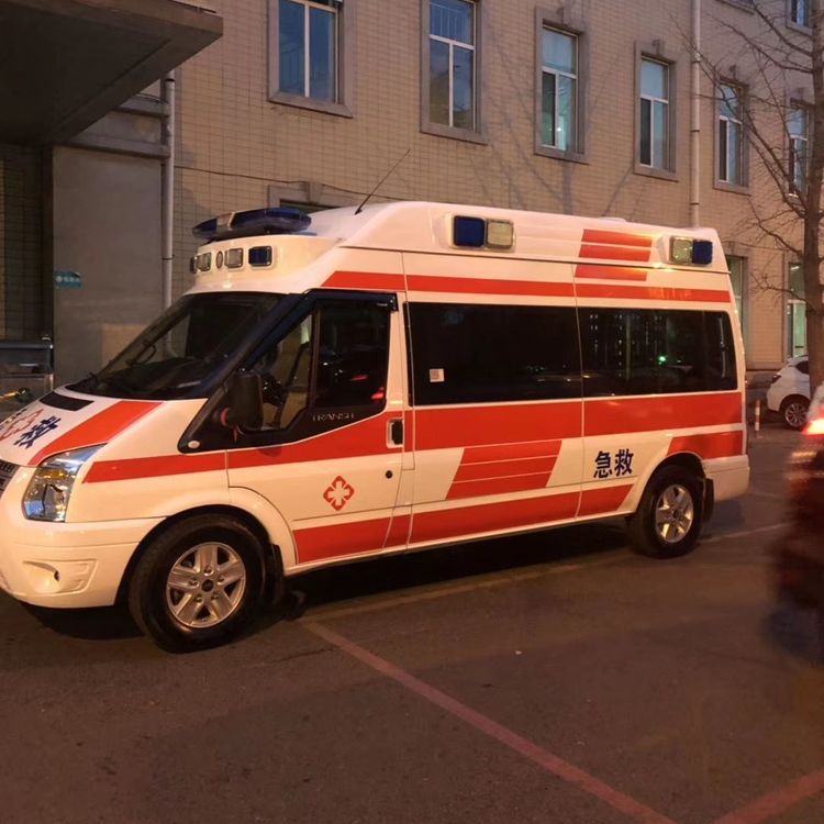 新安夜间租赁救护车护送病人转院：安全转运的 8 大核心注意事项
